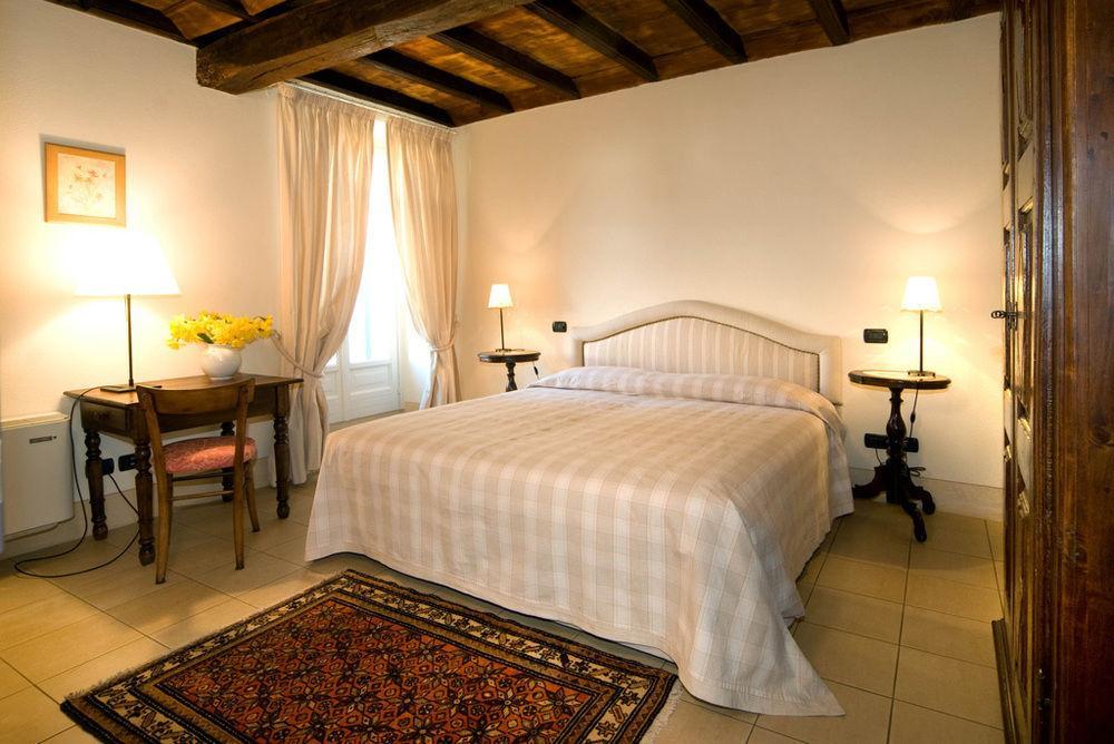 B&B Fior Di Farine La Morra Exterior foto